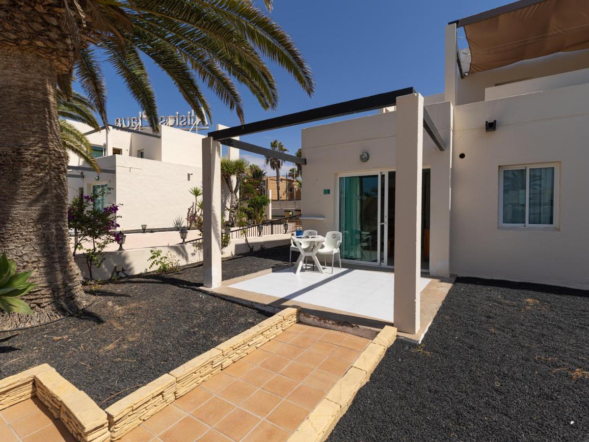 Homeforguest Apartamento Con Terraza Y Piscina En Corralejo Kültér fotó