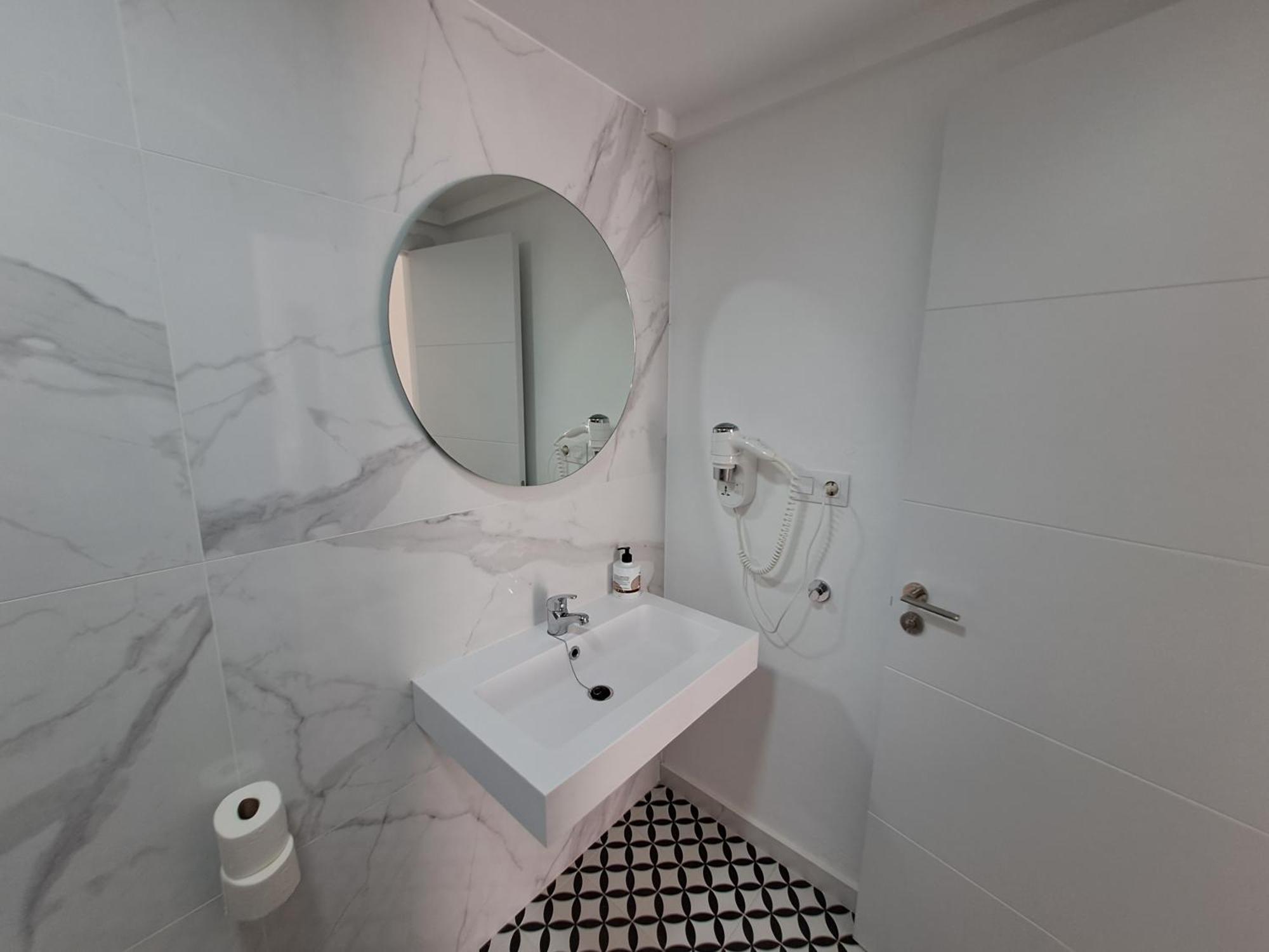 Homeforguest Apartamento Con Terraza Y Piscina En Corralejo Kültér fotó